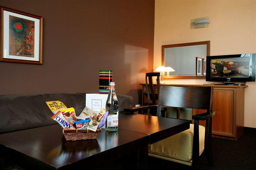 Expo Sofia Hotel - Free Arrival Shuttle Bus - Free Parking - Free Compliments - Free Wi-Fi Eksteriør billede