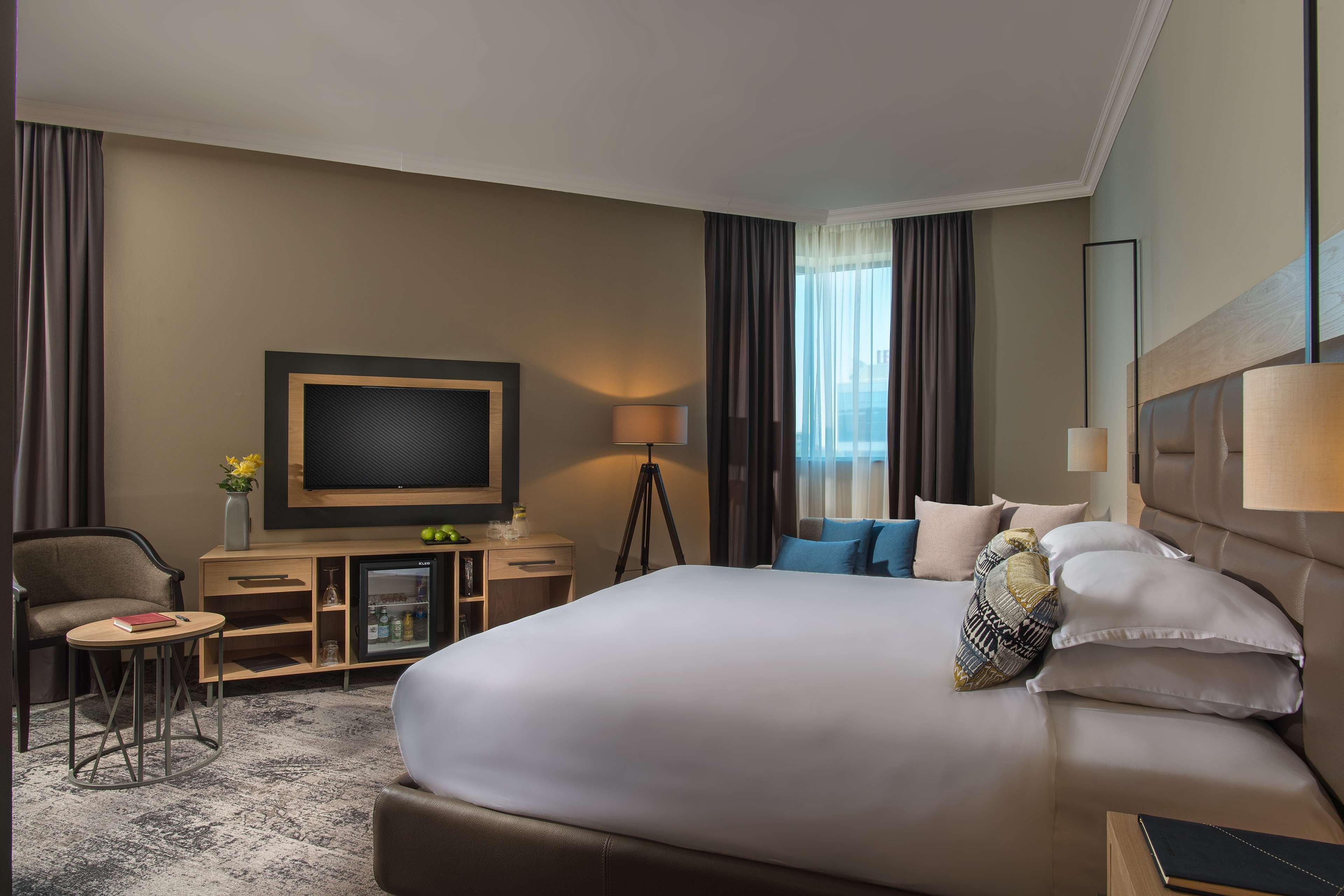 Expo Sofia Hotel - Free Arrival Shuttle Bus - Free Parking - Free Compliments - Free Wi-Fi Eksteriør billede